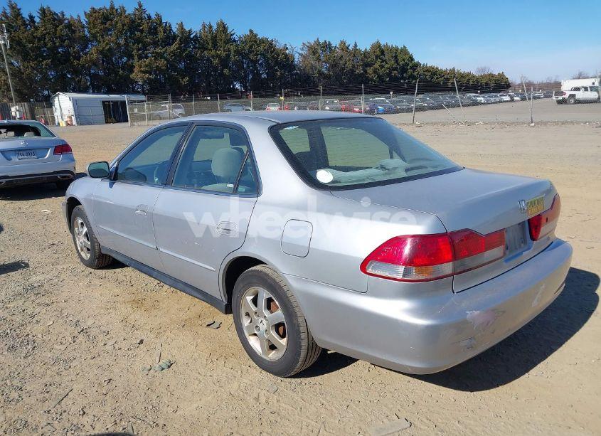 Photo 3 of 2002 Honda Accord 2.3 LX (VIN 1HGCG56542A144609)