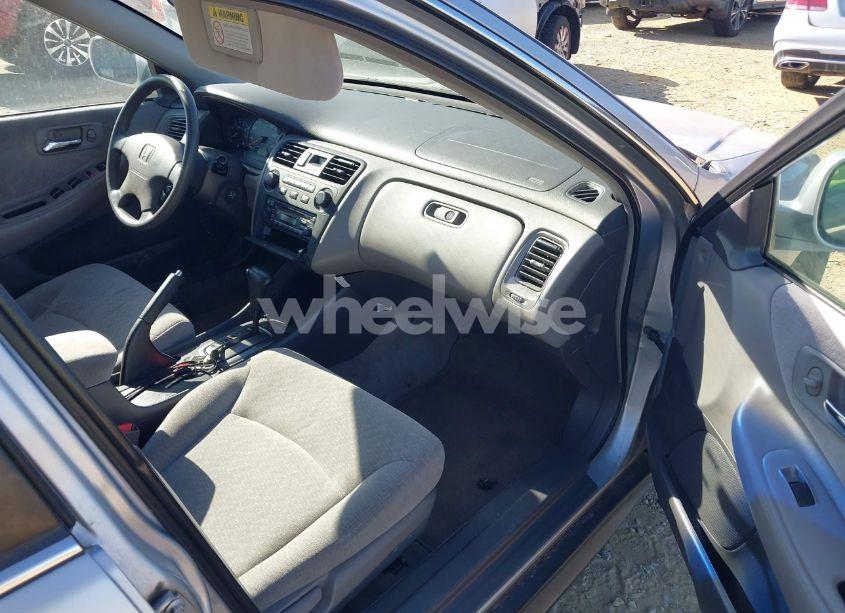 Photo 5 of 2002 Honda Accord 2.3 LX (VIN 1HGCG56542A144609)