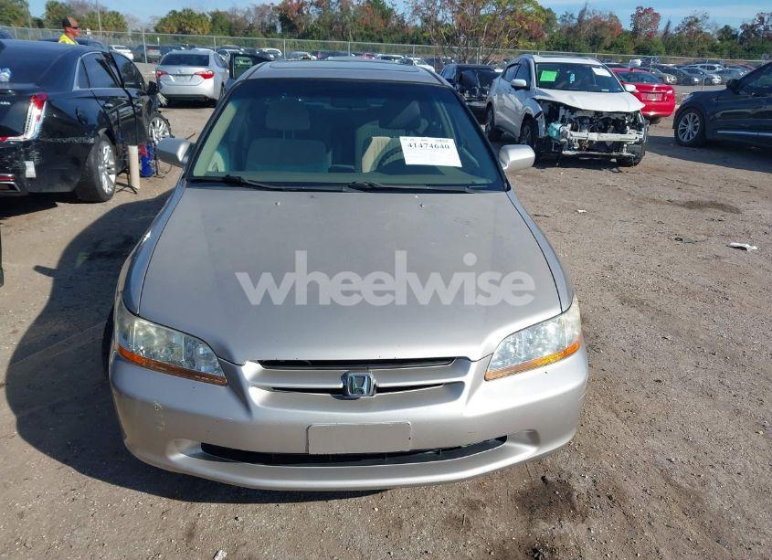 Photo 12 of 1998 Honda Accord EX (VIN 1HGCG5654WA002024)