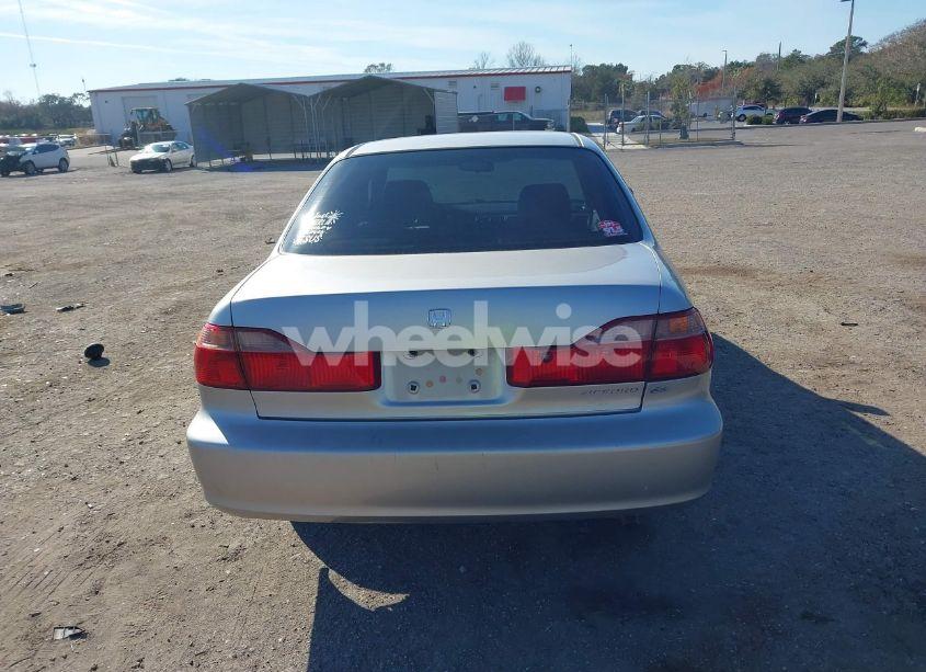 Photo 16 of 1998 Honda Accord EX (VIN 1HGCG5654WA002024)