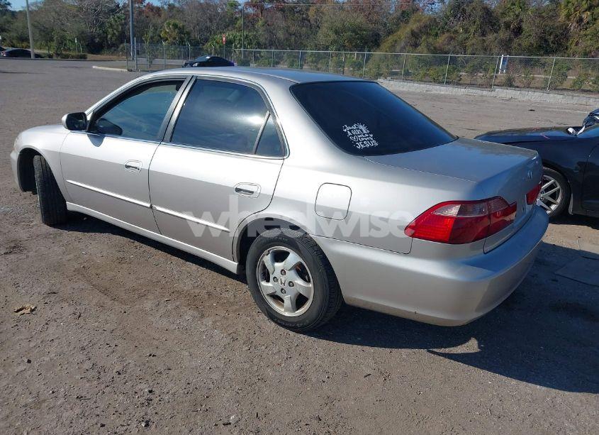 Photo 3 of 1998 Honda Accord EX (VIN 1HGCG5654WA002024)