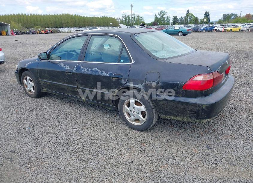 Photo 3 of 1998 Honda Accord EX (VIN 1HGCG5654WA109056)