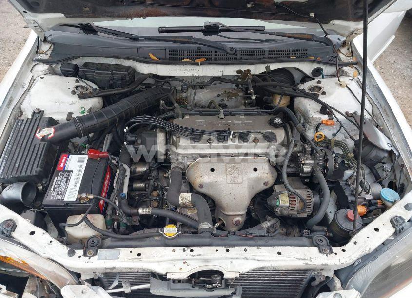 Photo 10 of 1998 Honda Accord EX (VIN 1HGCG5654WA200179)