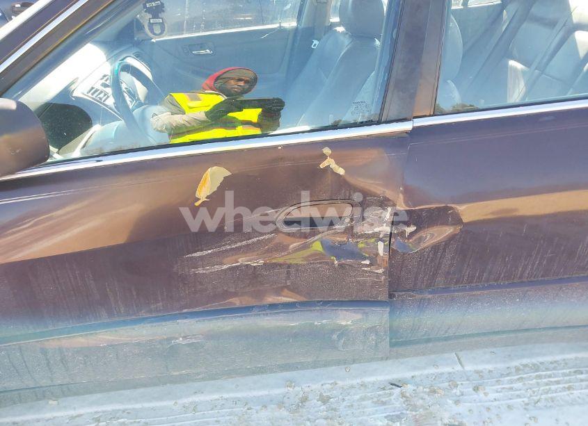 Photo 12 of 1999 Honda Accord EX (VIN 1HGCG5654XA043559)