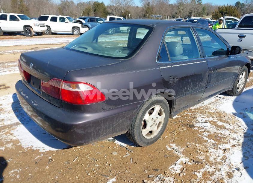 Photo 4 of 1999 Honda Accord EX (VIN 1HGCG5654XA043559)