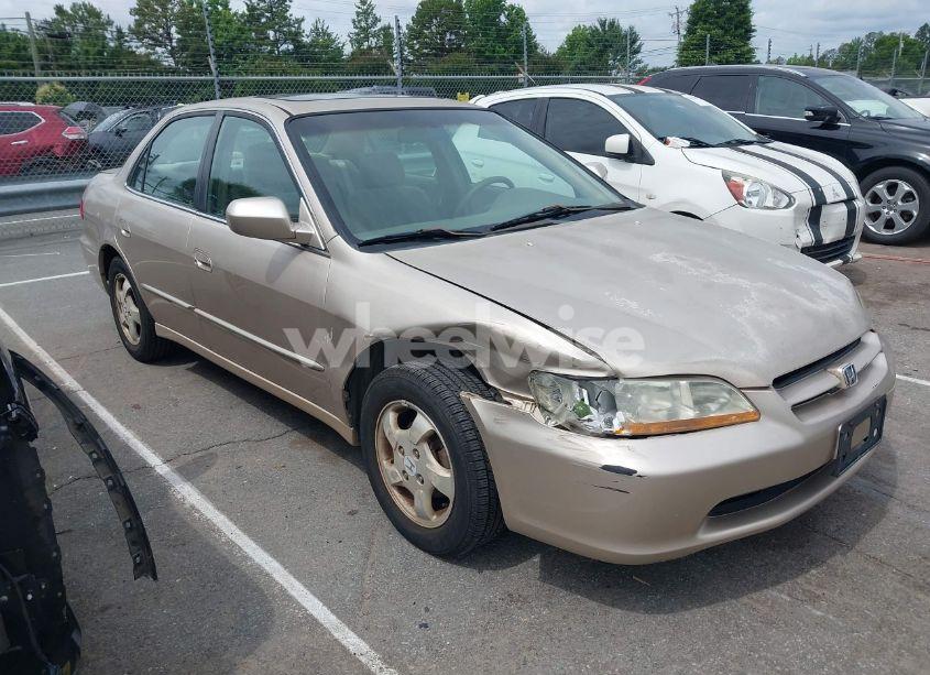 Photo 6 of 2000 Honda Accord 2.3 EX (VIN 1HGCG5654YA014791)