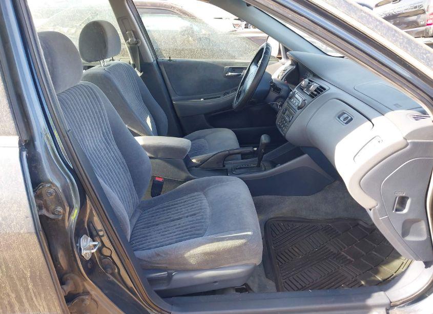 Photo 5 of 1998 Honda Accord EX (VIN 1HGCG5655WA058649)