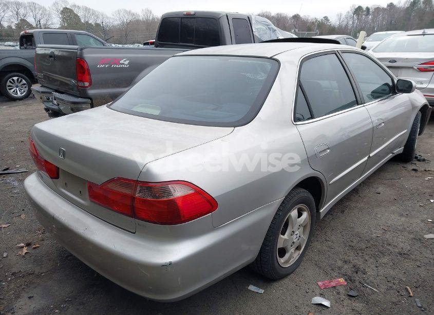 Photo 4 of 1998 Honda Accord EX (VIN 1HGCG5656WA249027)