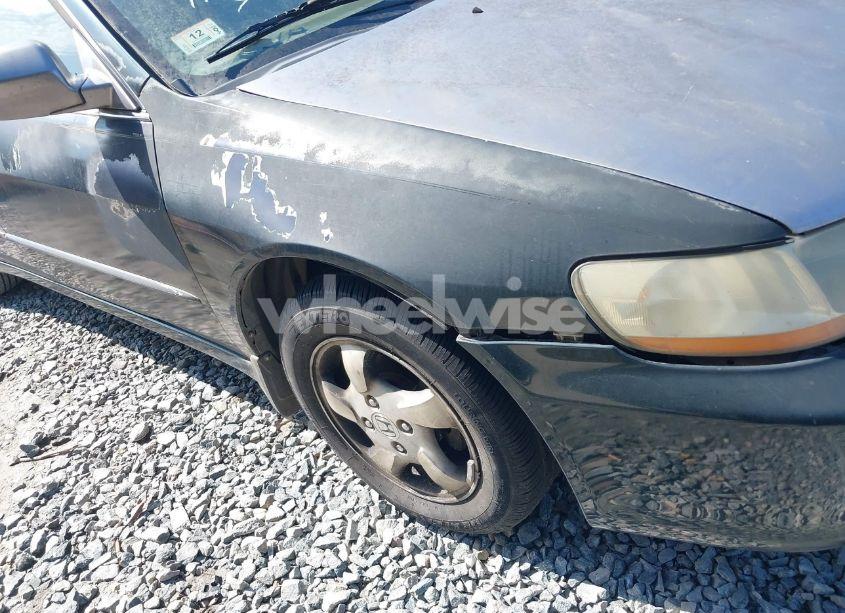 Photo 13 of 1999 Honda Accord EX (VIN 1HGCG5656XA141962)