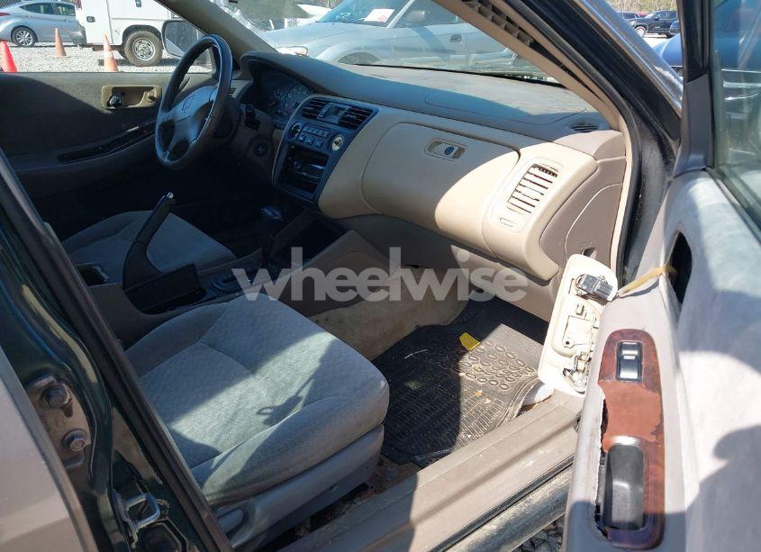 Photo 5 of 1999 Honda Accord EX (VIN 1HGCG5656XA141962)