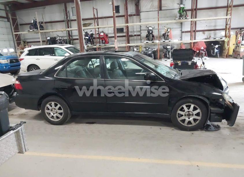 Photo 13 of 1999 Honda Accord EX (VIN 1HGCG5658XA125150)