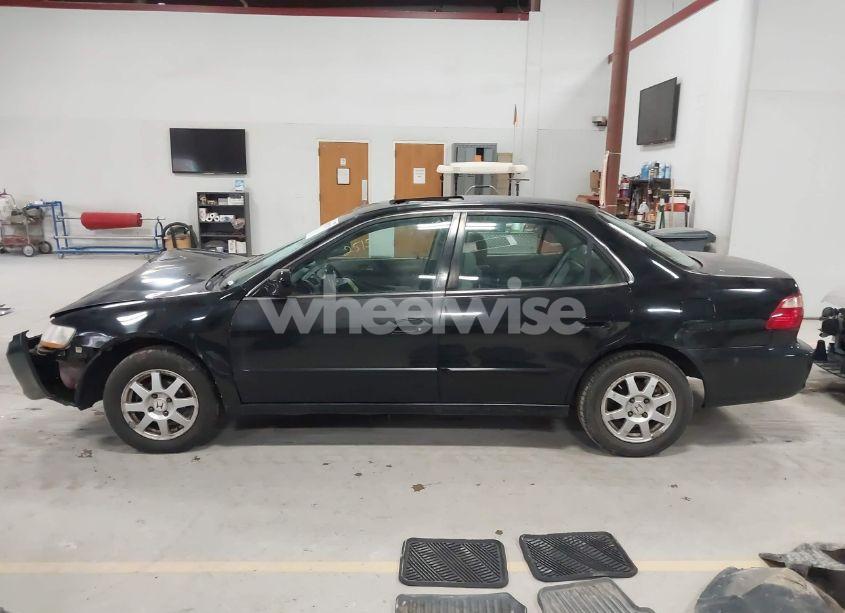 Photo 14 of 1999 Honda Accord EX (VIN 1HGCG5658XA125150)