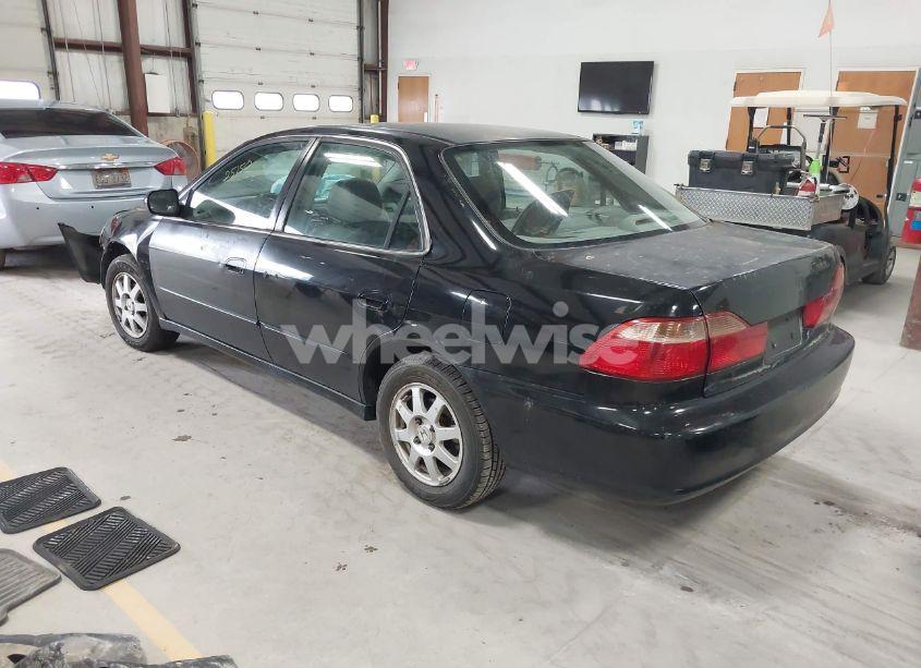 Photo 3 of 1999 Honda Accord EX (VIN 1HGCG5658XA125150)
