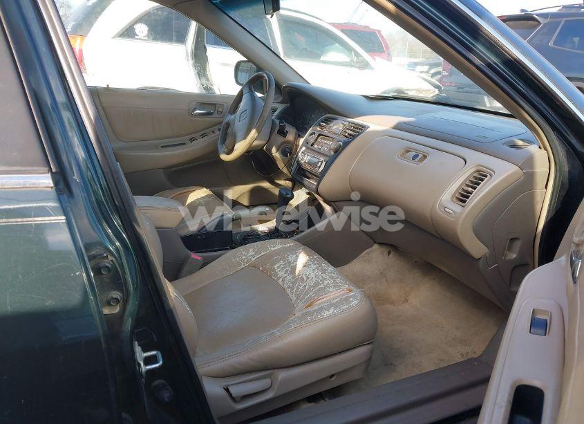 Photo 5 of 2000 Honda Accord 2.3 EX (VIN 1HGCG5658YA143004)