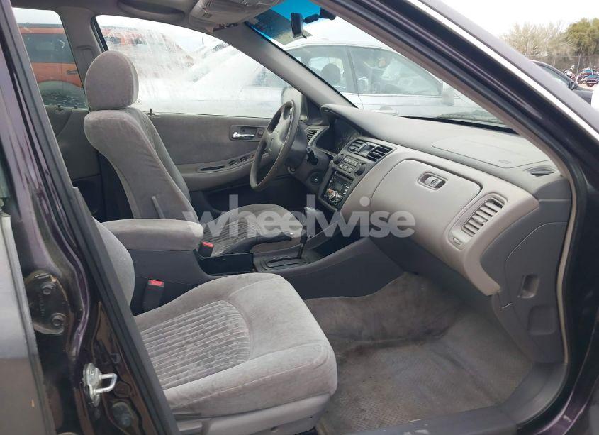 Photo 5 of 1998 Honda Accord EX (VIN 1HGCG5659WA206513)