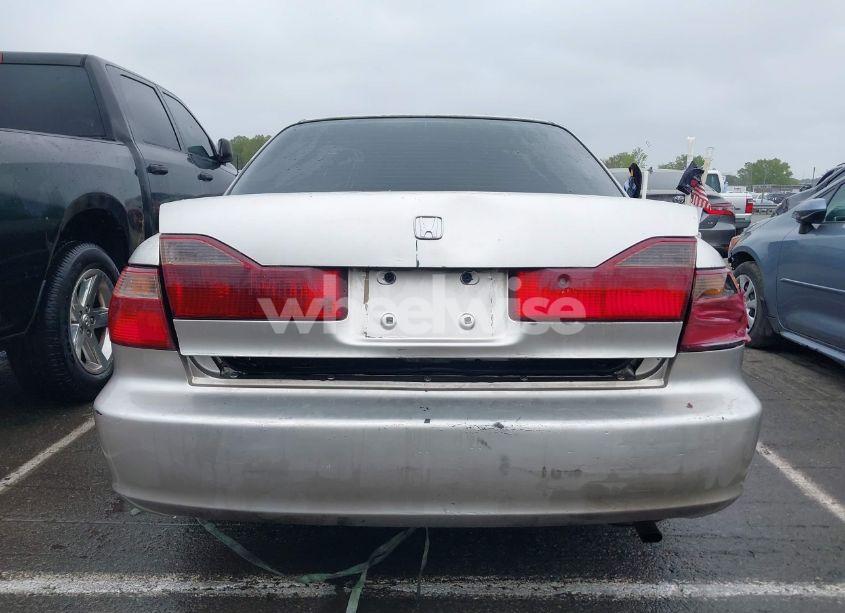 Photo 15 of 1998 Honda Accord EX (VIN 1HGCG565XWA178544)
