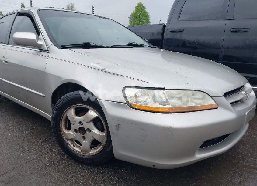 Photo 6 of 1998 Honda Accord EX (VIN 1HGCG565XWA178544)