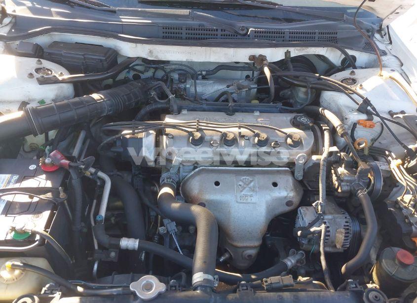 Photo 10 of 1999 Honda Accord EX (VIN 1HGCG565XXA051519)