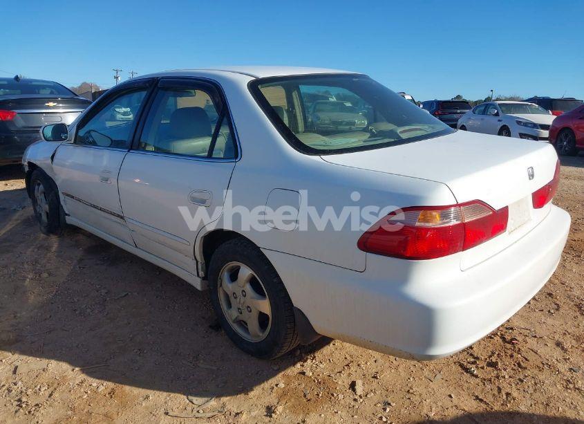 Photo 3 of 1999 Honda Accord EX (VIN 1HGCG565XXA051519)