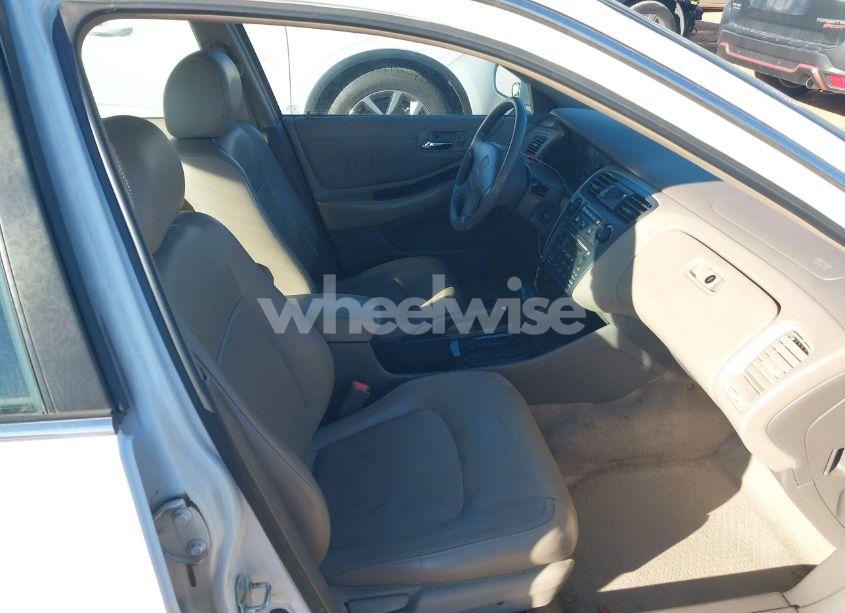 Photo 5 of 1999 Honda Accord EX (VIN 1HGCG565XXA051519)