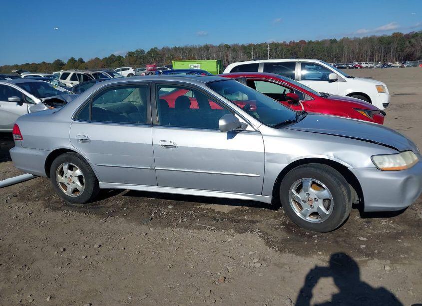 Photo 13 of 2001 Honda Accord 2.3 EX (VIN 1HGCG56601A146798)