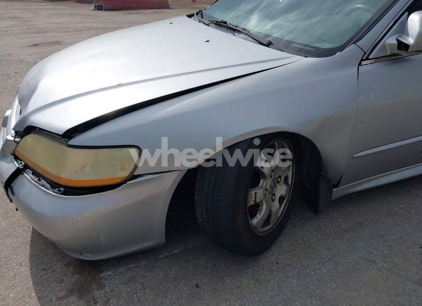 Photo 12 of 2002 Honda Accord 2.3 EX (VIN 1HGCG56602A159892)