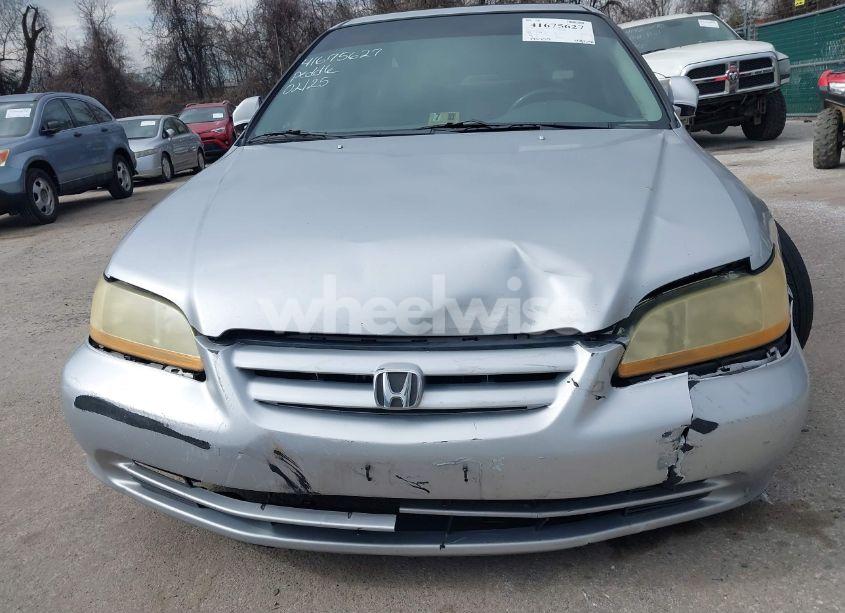 Photo 6 of 2002 Honda Accord 2.3 EX (VIN 1HGCG56602A159892)
