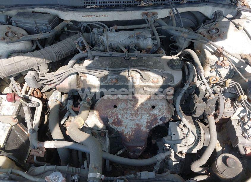 Photo 10 of 2001 Honda Accord 2.3 EX (VIN 1HGCG56611A124406)