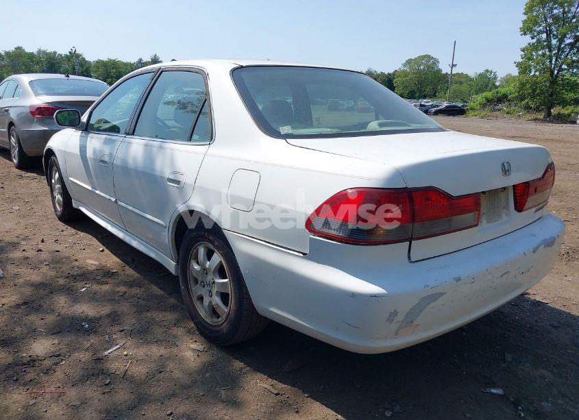 Photo 3 of 2001 Honda Accord 2.3 EX (VIN 1HGCG56611A124406)
