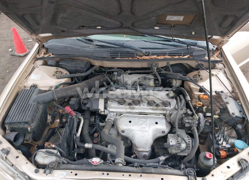 Photo 10 of 2002 Honda Accord 2.3 EX (VIN 1HGCG56612A036537)