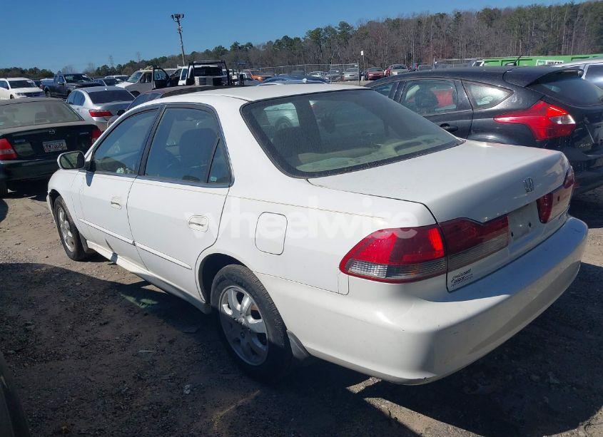 Photo 3 of 2002 Honda Accord 2.3 EX (VIN 1HGCG56612A072244)