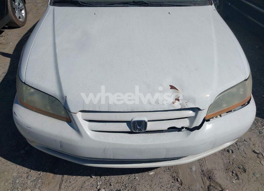 Photo 6 of 2002 Honda Accord 2.3 EX (VIN 1HGCG56612A072244)