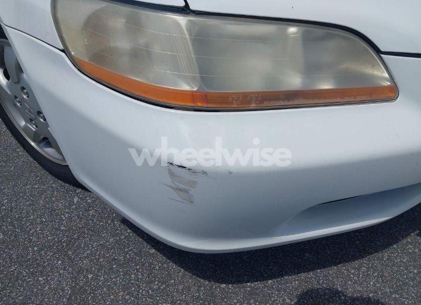 Photo 13 of 2000 Honda Accord 2.3 EX (VIN 1HGCG5661YA007791)