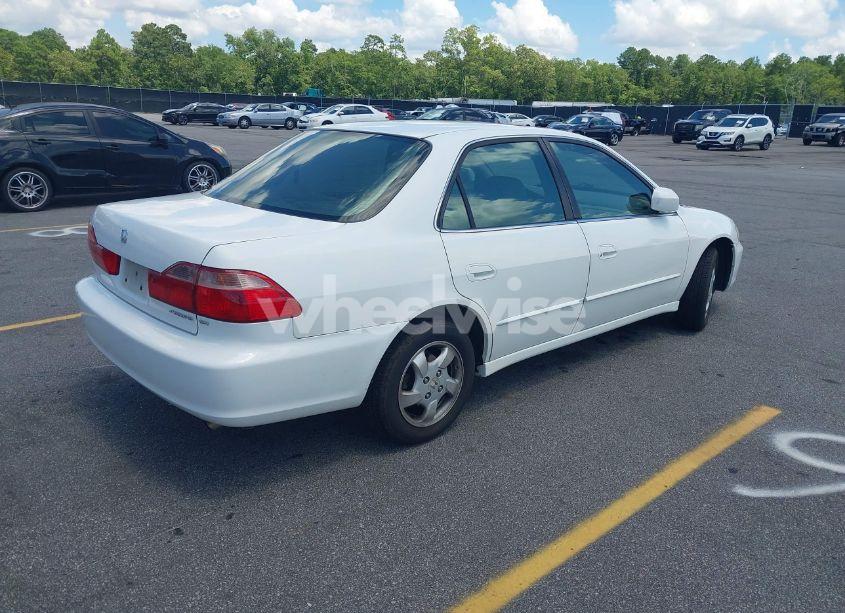 Photo 4 of 2000 Honda Accord 2.3 EX (VIN 1HGCG5661YA007791)
