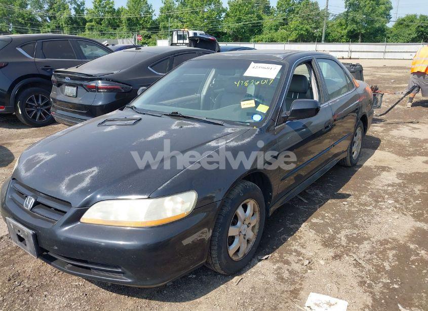 Photo 2 of 2002 Honda Accord 2.3 EX (VIN 1HGCG56622A045635)