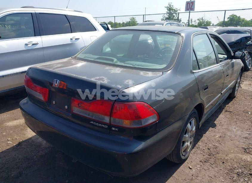Photo 4 of 2002 Honda Accord 2.3 EX (VIN 1HGCG56622A045635)
