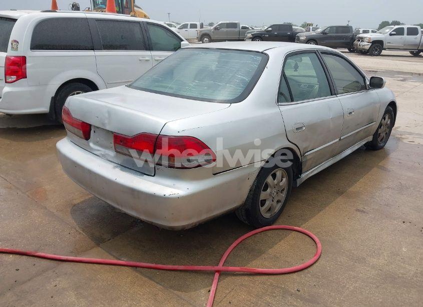 Photo 4 of 2002 Honda Accord 2.3 EX (VIN 1HGCG56622A096469)