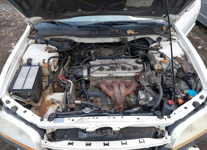 Photo 10 of 2001 Honda Accord 2.3 EX (VIN 1HGCG56631A008799)