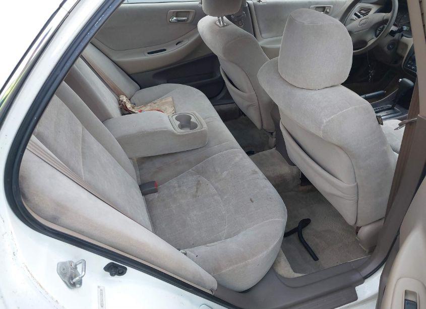 Photo 8 of 2001 Honda Accord 2.3 EX (VIN 1HGCG56631A008799)