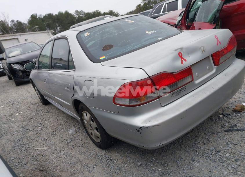 Photo 3 of 2001 Honda Accord 2.3 EX (VIN 1HGCG56631A081610)