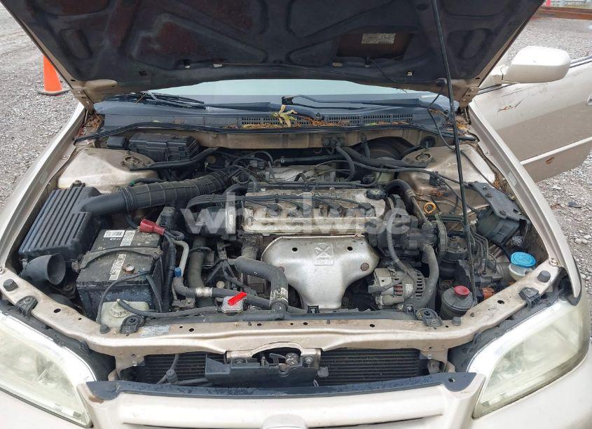 Photo 10 of 2002 Honda Accord 2.3 EX (VIN 1HGCG56632A133738)