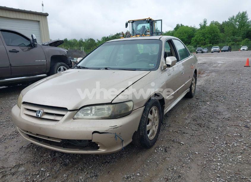 Photo 6 of 2002 Honda Accord 2.3 EX (VIN 1HGCG56632A133738)
