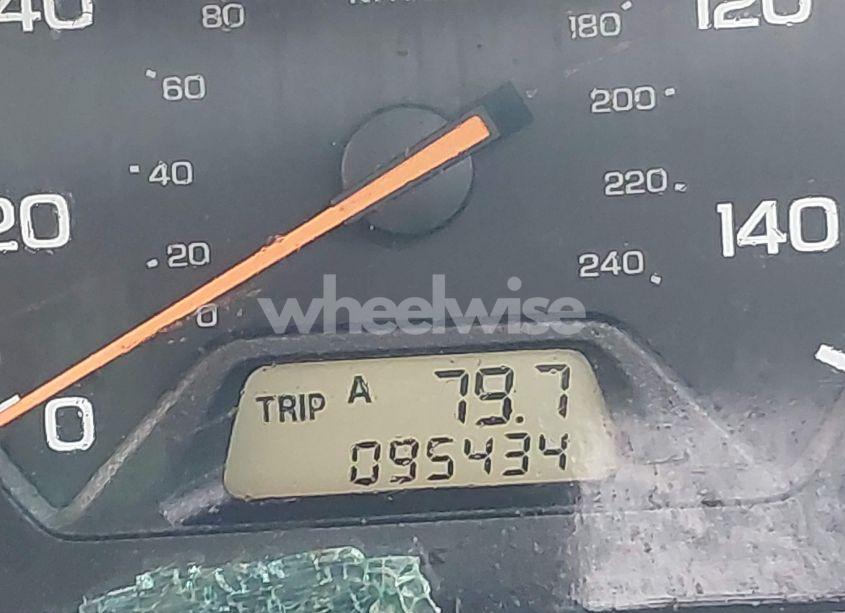 Photo 15 of 2002 Honda Accord 2.3 EX (VIN 1HGCG56632A170594)