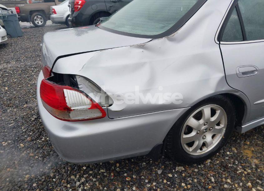 Photo 17 of 2002 Honda Accord 2.3 EX (VIN 1HGCG56632A170594)