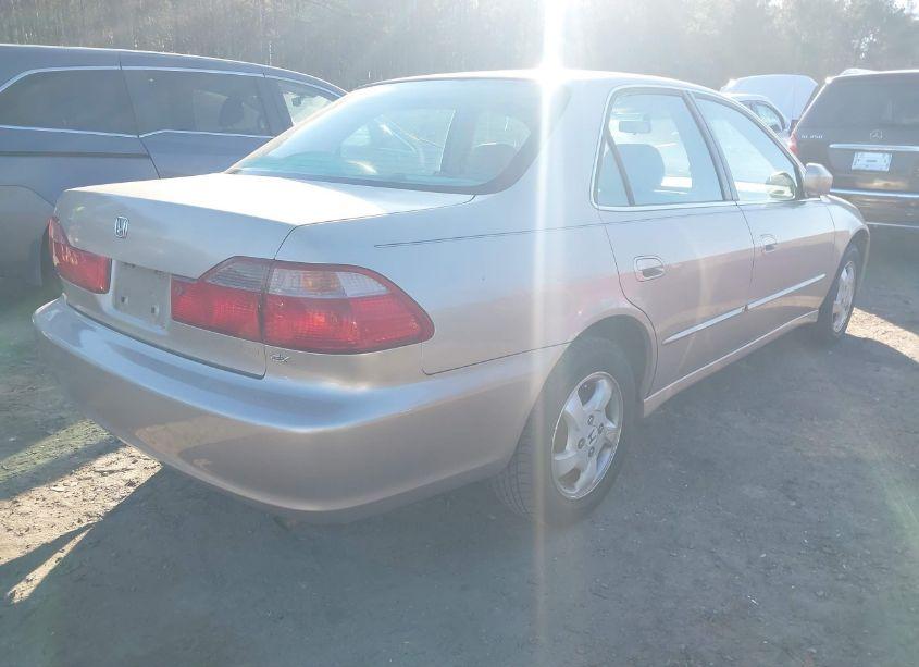 Photo 4 of 2000 Honda Accord 2.3 EX (VIN 1HGCG5664YA009485)