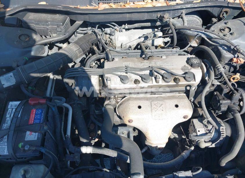 Photo 10 of 2000 Honda Accord 2.3 EX (VIN 1HGCG5664YA018168)