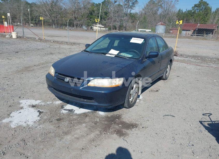Photo 2 of 2000 Honda Accord 2.3 EX (VIN 1HGCG5664YA018168)