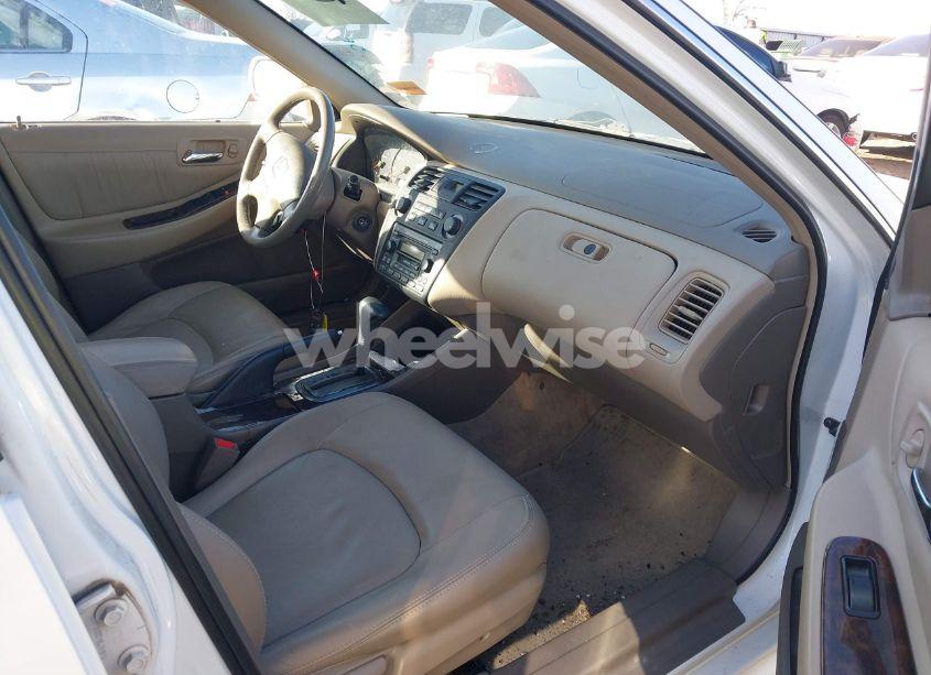 Photo 5 of 2001 Honda Accord 2.3 EX (VIN 1HGCG56651A113974)