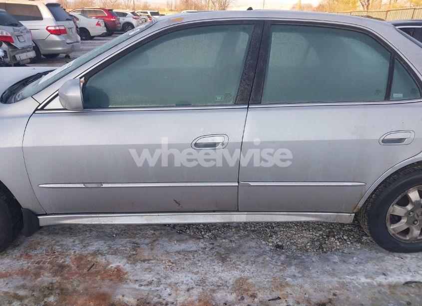 Photo 14 of 2001 Honda Accord 2.3 EX (VIN 1HGCG56651A116714)