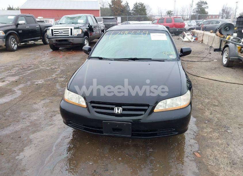 Photo 12 of 2001 Honda Accord 2.3 EX (VIN 1HGCG56661A046110)